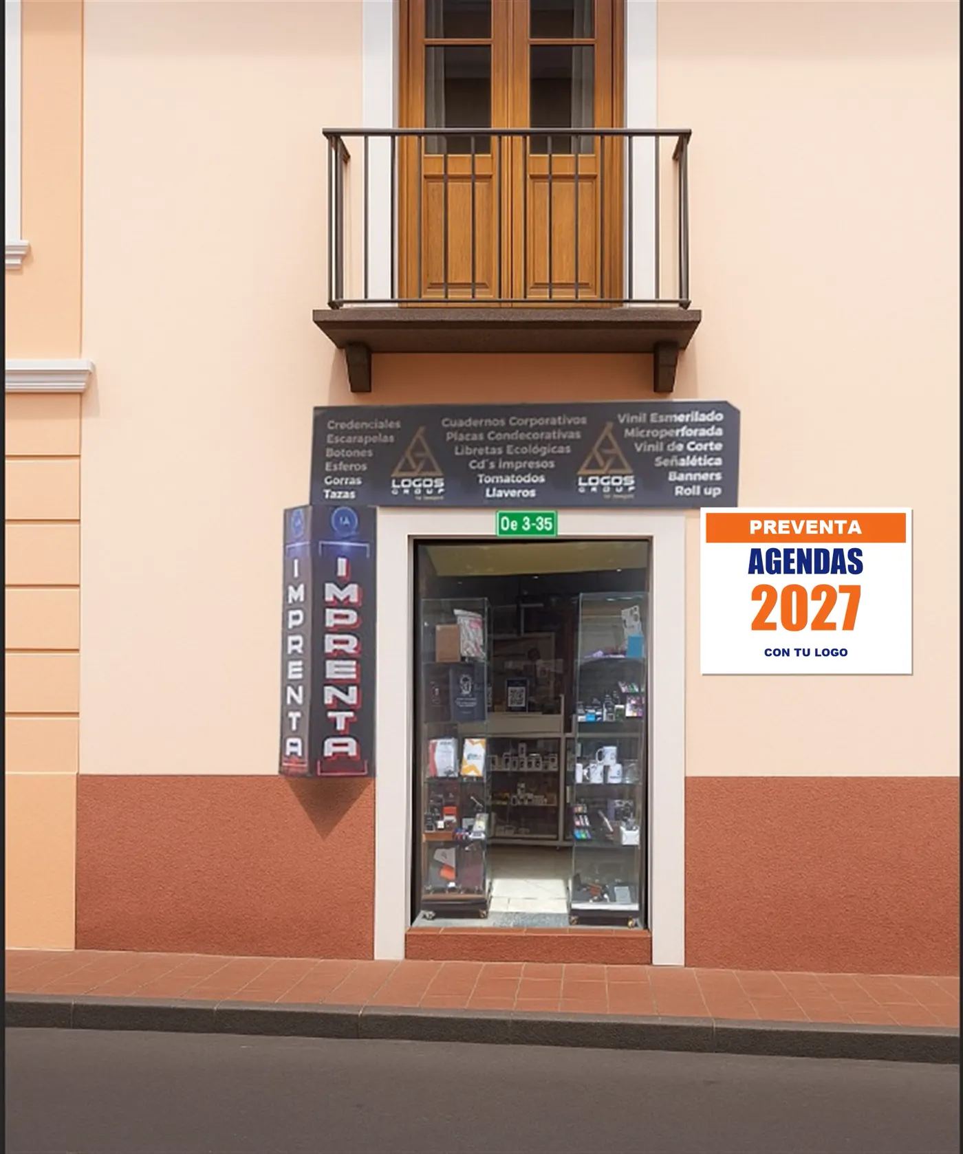 Fachada del local de Grupo Editorial en el Centro Histórico de Quito
